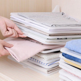 Fällbar klädförvaring