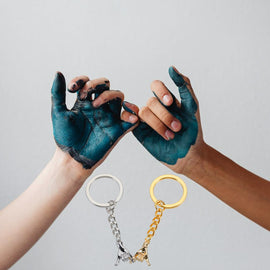 Löfte om att aldrig skiljas åt dra krok finger matchande nyckelringar för par