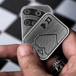 Mynt med tryckknapp för pokerhand