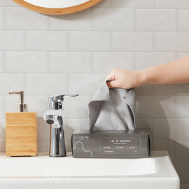 Extraherbara absorberande mikrofiberservetter