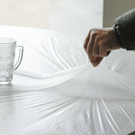 Självstängande engångsduk för camping och fester